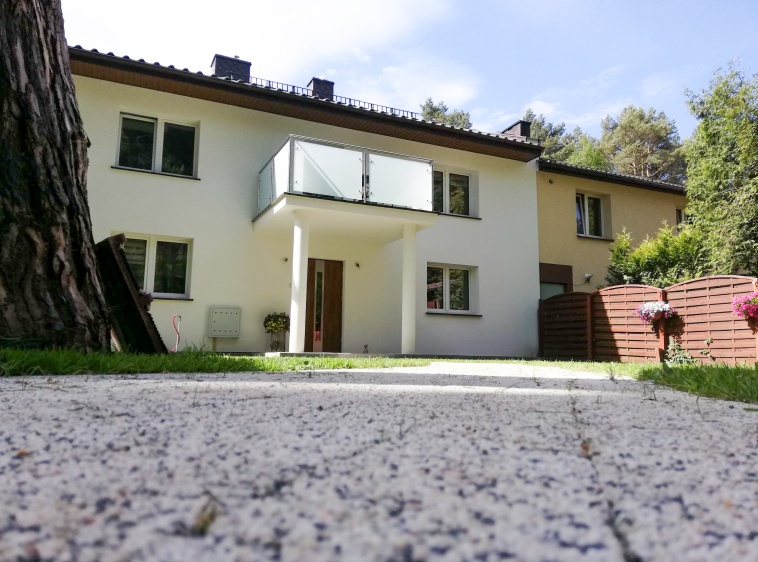 Dom Pod Sosną Dom pod Sosną od frontu ?v=1.0